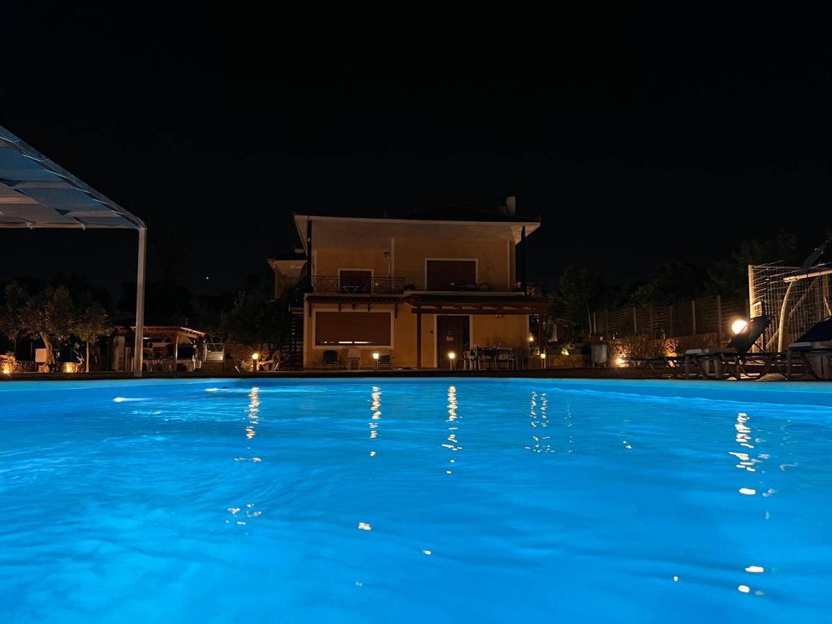 Athens Countryside Resort With Pool 帕利尼 外观 照片